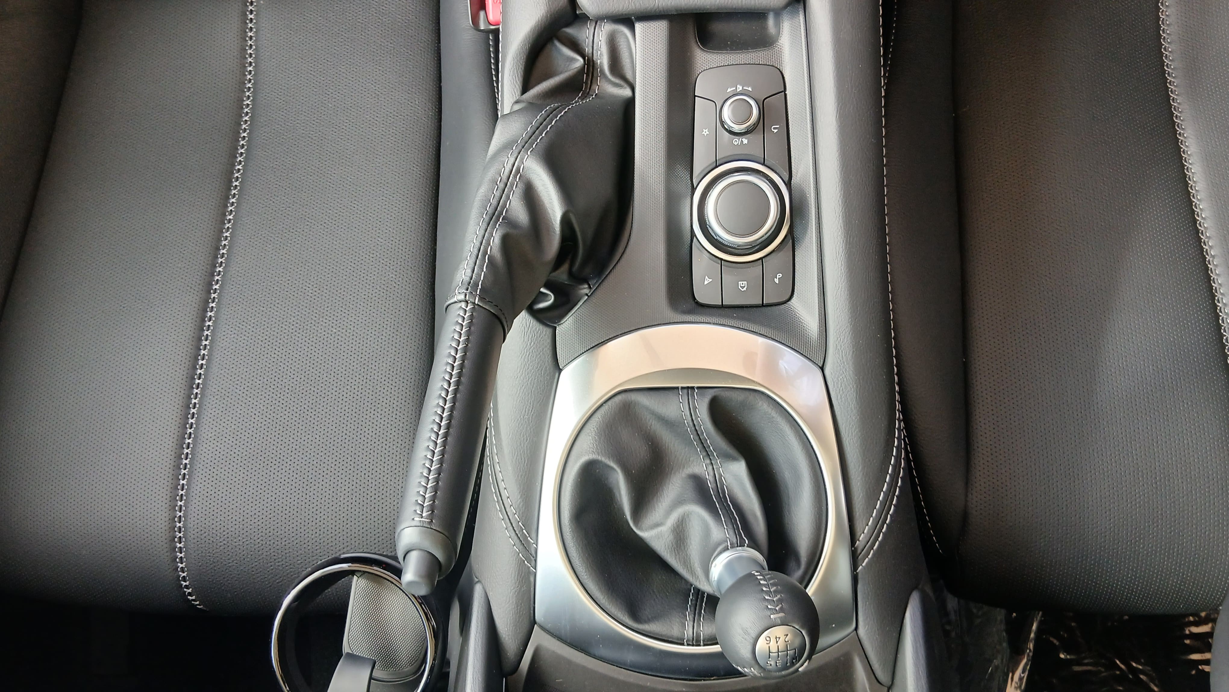 mazda - Visuel 16