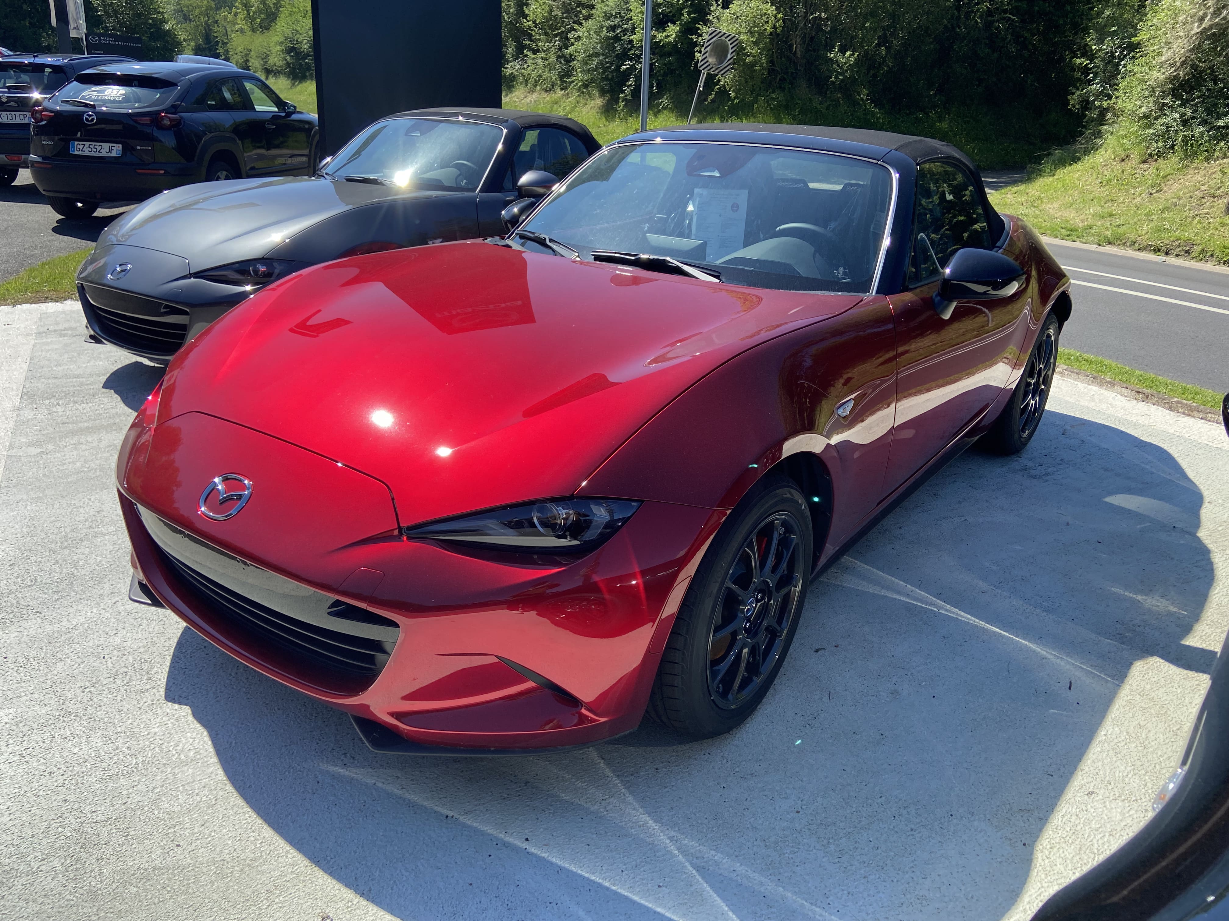 En savoir plus sur MAZDA MX-5 ROADSTER