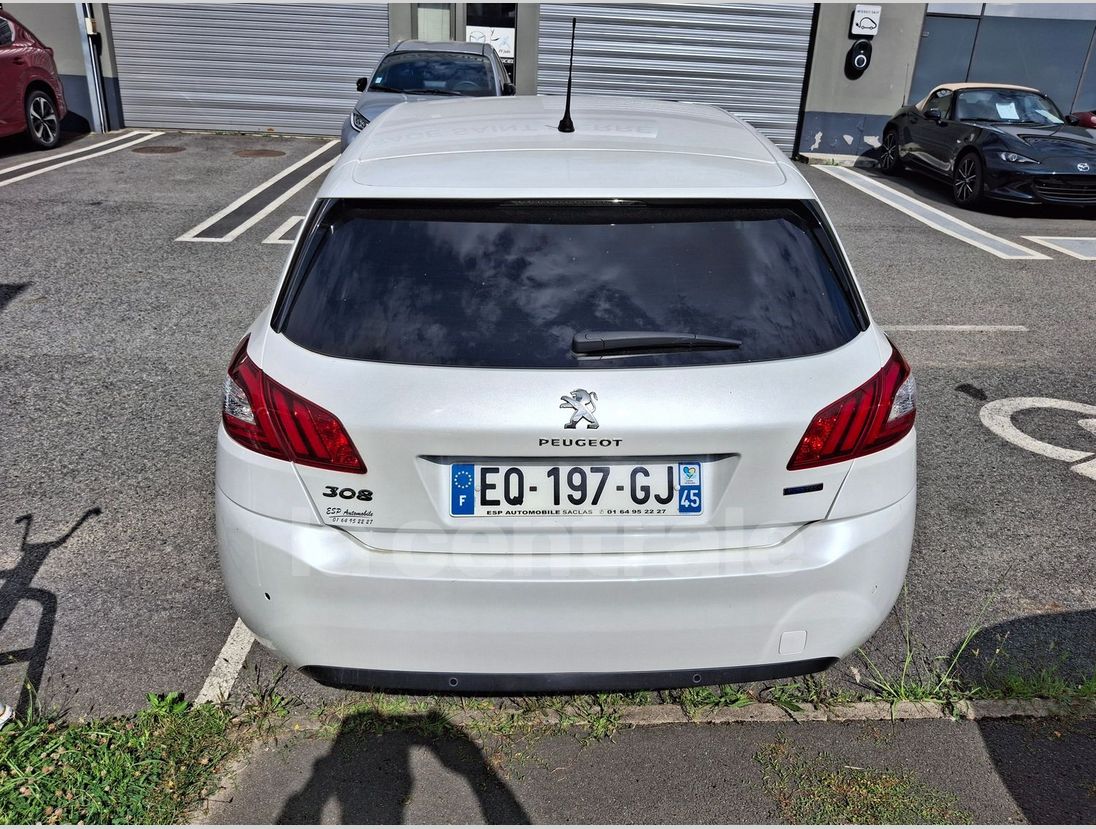 peugeot - Visuel 3